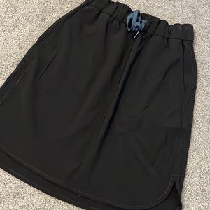 Lululemon On the Fly Skirt